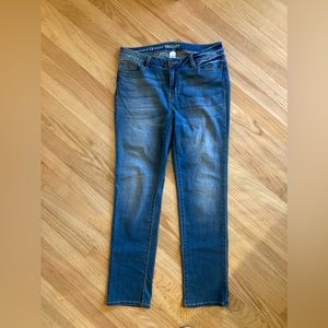 Westport Signature Fit Straight Jeans